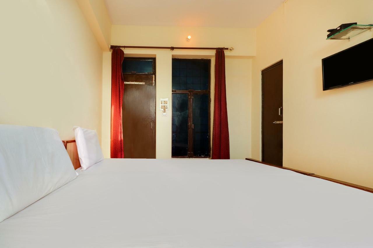 Spot On 38567 Hotel Aryan Lucknow Exteriör bild