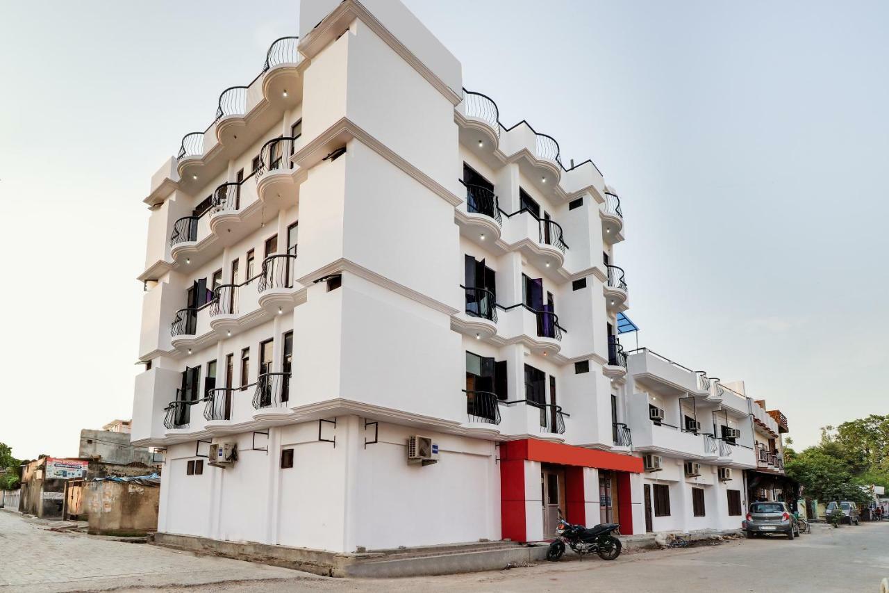 Spot On 38567 Hotel Aryan Lucknow Exteriör bild
